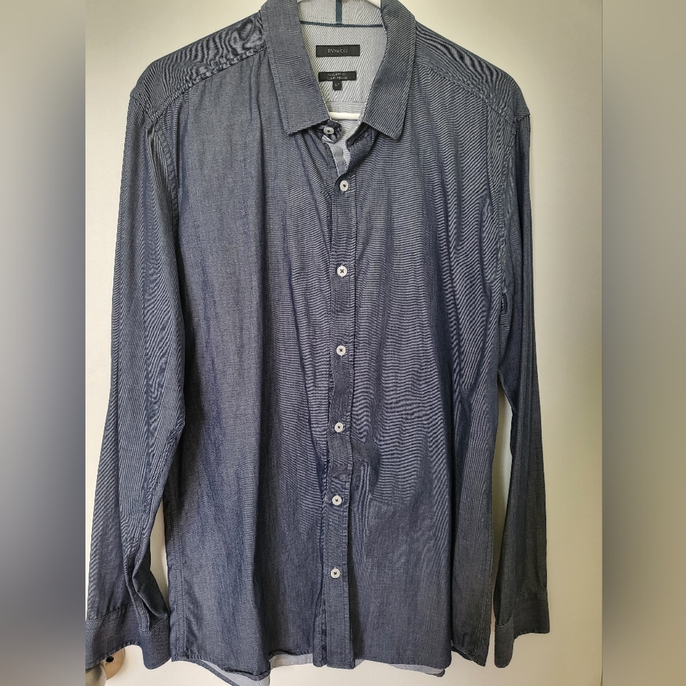 Rw & co men's shirt size L
